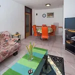Apartment In - Istrien 38512